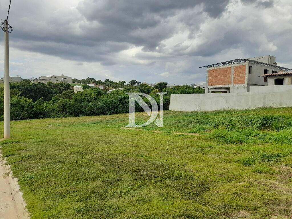 Terreno em condomínio à venda no Chácaras Primavera: 