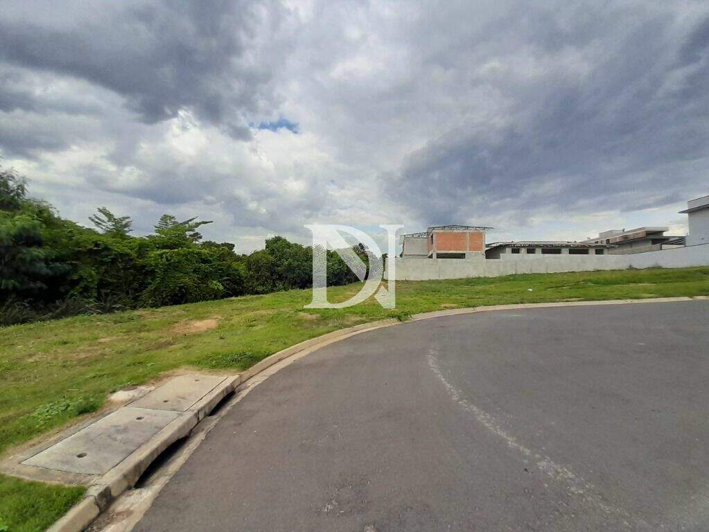 Terreno em condomínio à venda no Chácaras Primavera: 