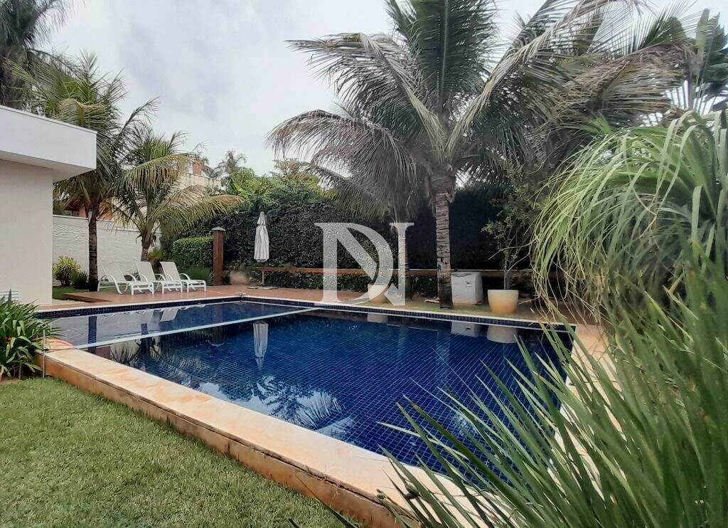 Casa em condomínio à venda no Condomínio Campos de Santo Antônio: 
