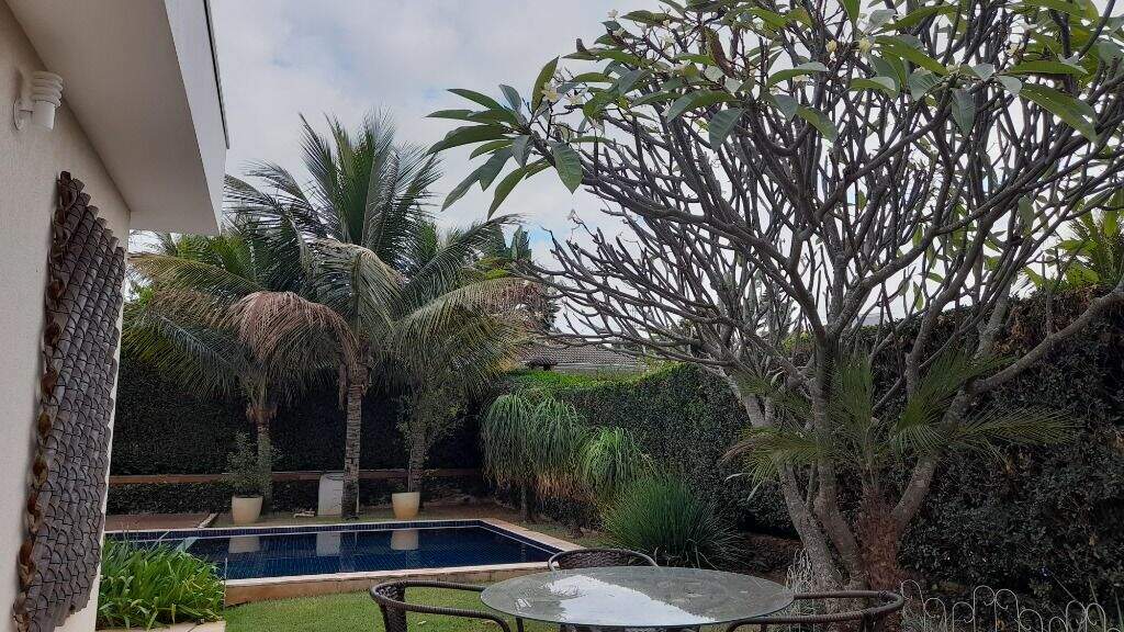 Casa em condomínio à venda no Condomínio Campos de Santo Antônio: 