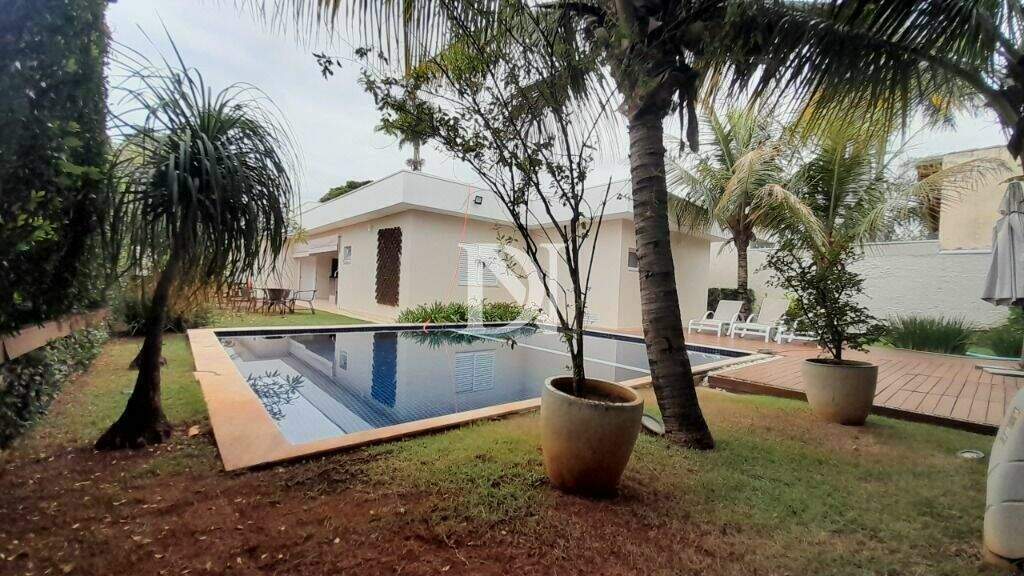 Casa em condomínio à venda no Condomínio Campos de Santo Antônio: 