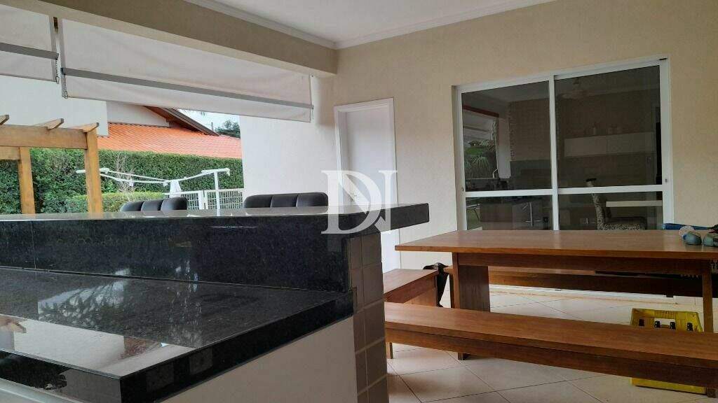 Casa em condomínio à venda no Condomínio Campos de Santo Antônio: 