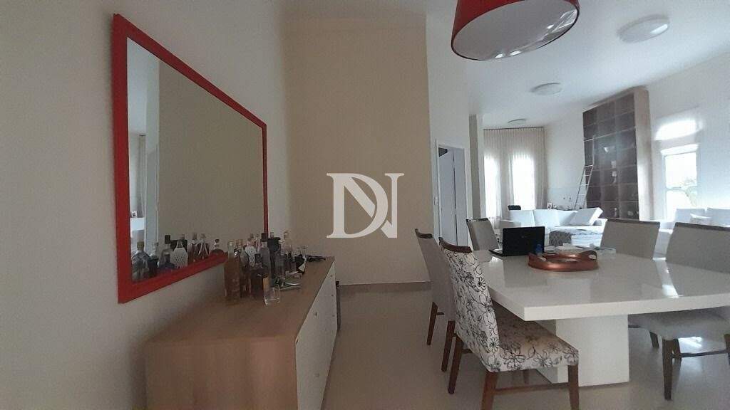 Casa em condomínio à venda no Condomínio Campos de Santo Antônio: 