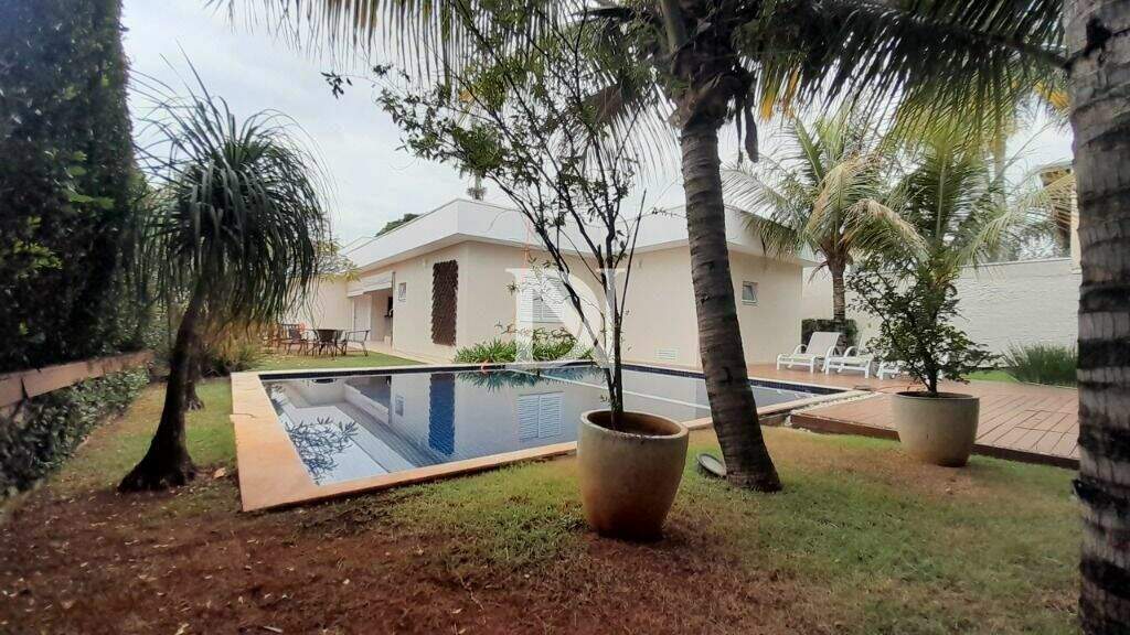 Casa em condomínio à venda no Condomínio Campos de Santo Antônio: 