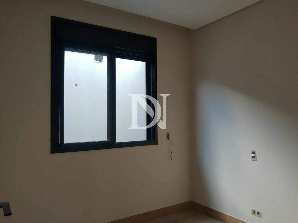 Casa em condomínio à venda no Jardim São José: 