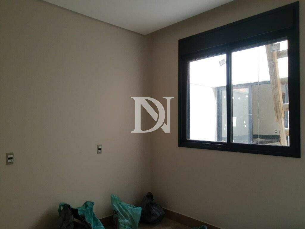 Casa em condomínio à venda no Jardim São José: 