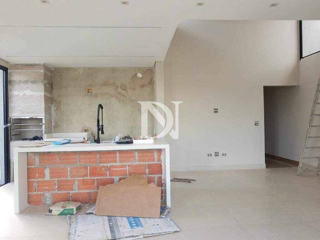 Casa em condomínio à venda no Jardim São José: 