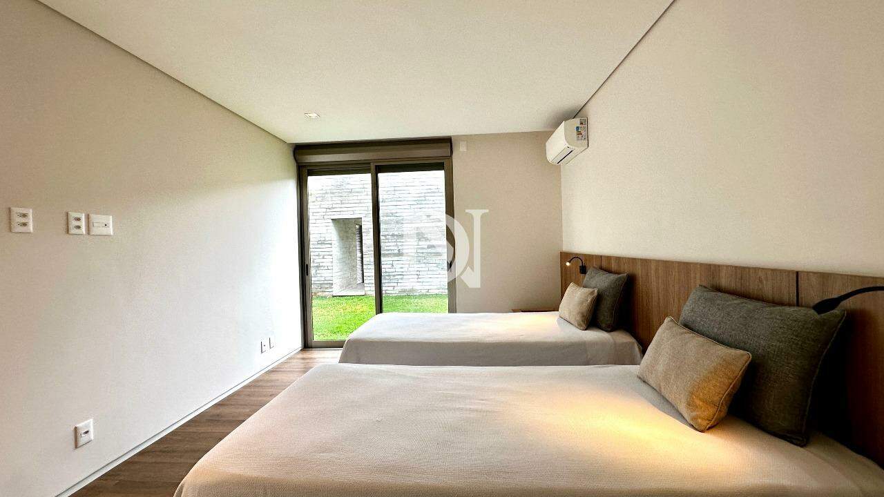 Casa em condomínio à venda no Condomínio Terras de São José II: 