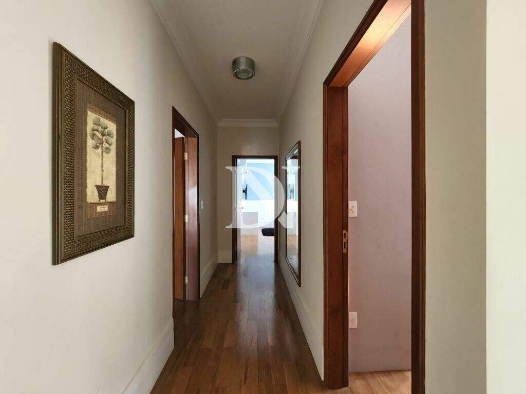 Casa em condomínio à venda no Condomínio Campos de Santo Antônio: 
