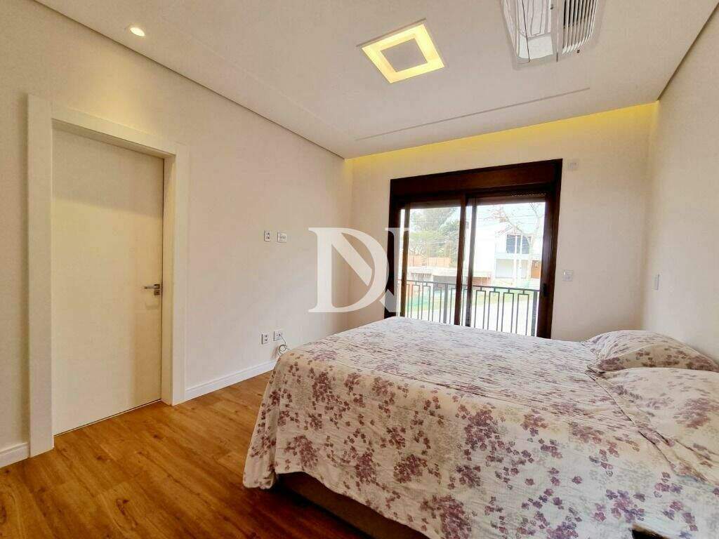 Casa em condomínio à venda no Condomínio Fazenda Kurumin: 