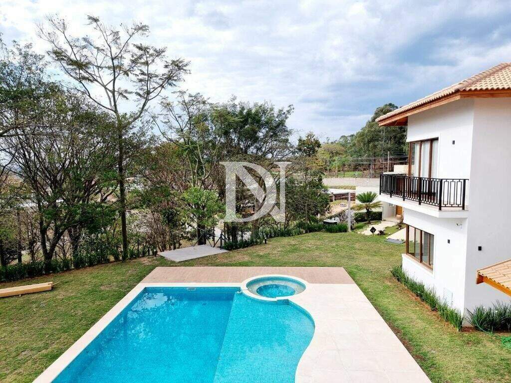 Casa em condomínio à venda no Condomínio Fazenda Kurumin: 