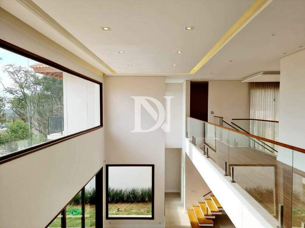 Casa em condomínio à venda no Condomínio Fazenda Kurumin: 