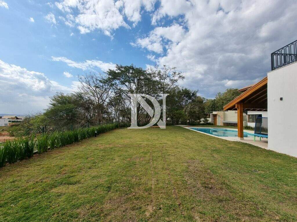 Casa em condomínio à venda no Condomínio Fazenda Kurumin: 