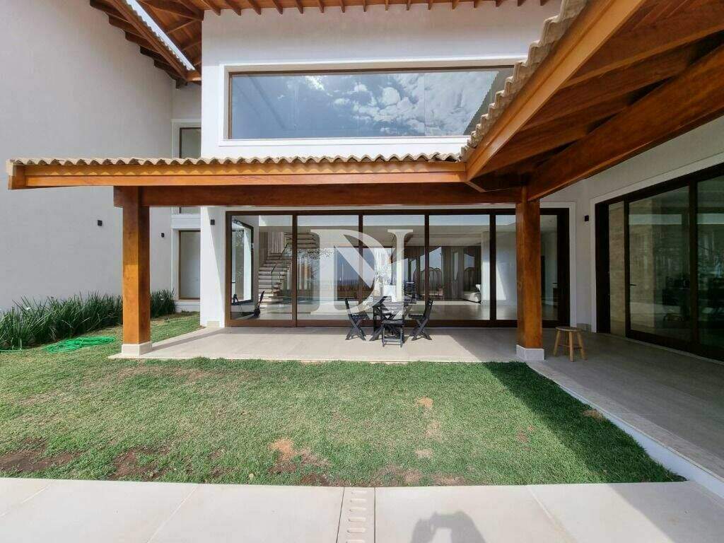 Casa em condomínio à venda no Condomínio Fazenda Kurumin: 