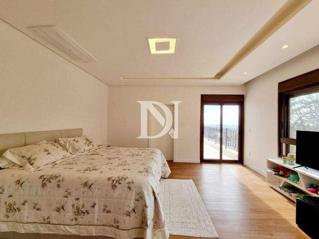 Casa em condomínio à venda no Condomínio Fazenda Kurumin: 