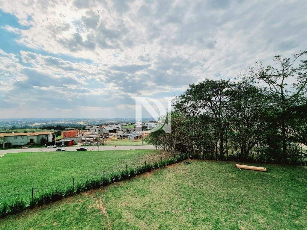 Casa em condomínio à venda no Condomínio Fazenda Kurumin: 