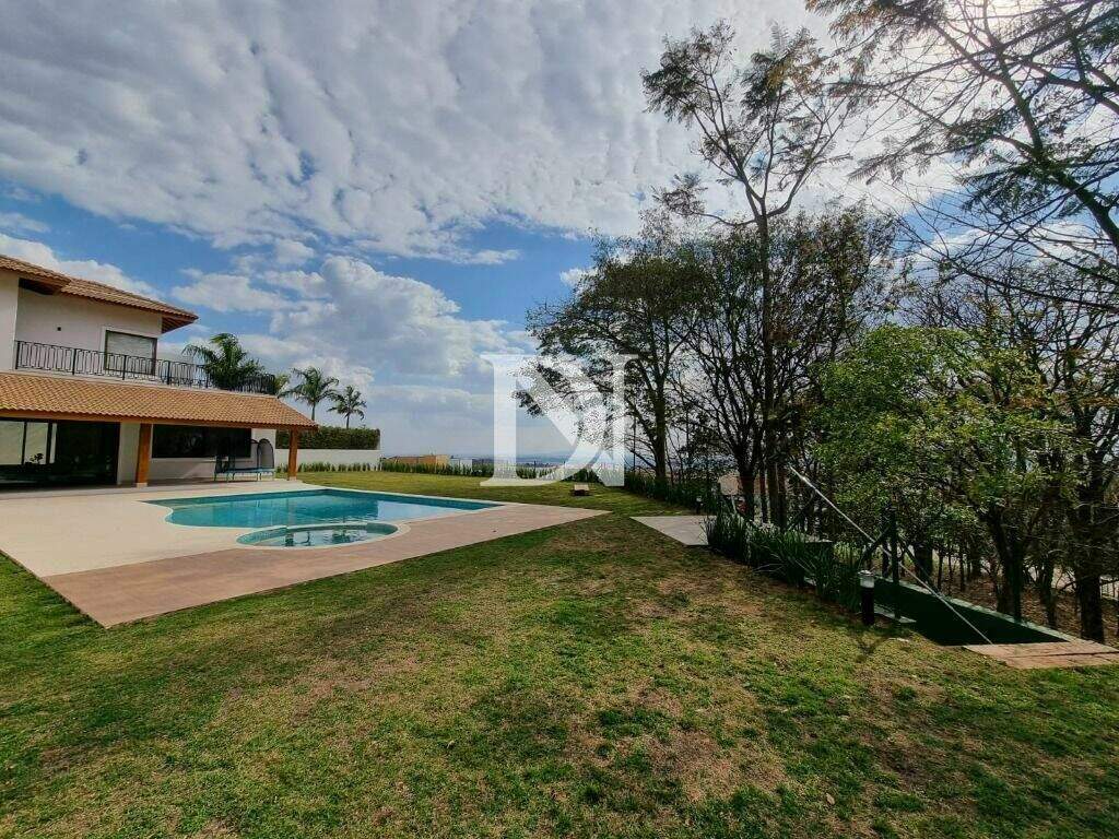Casa em condomínio à venda no Condomínio Fazenda Kurumin: 