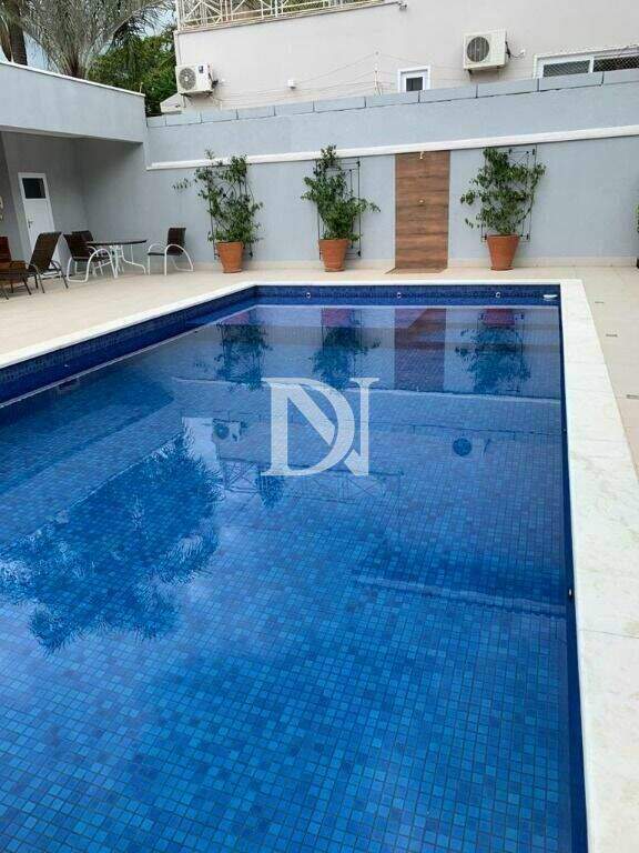 Casa em condomínio à venda no Condomínio Jardim Theodora: 