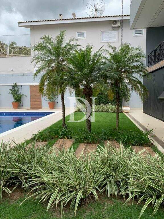 Casa em condomínio à venda no Condomínio Jardim Theodora: 