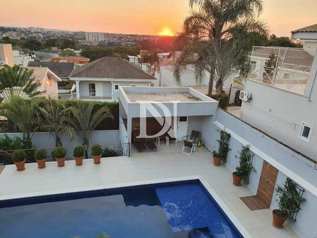 Casa em condomínio à venda no Condomínio Jardim Theodora: 