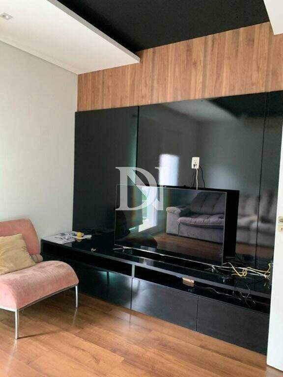 Casa em condomínio à venda no Condomínio Jardim Theodora: 