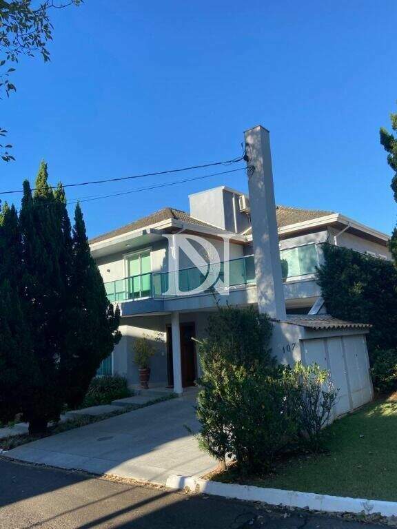Casa em condomínio à venda no Condomínio Jardim Theodora: 
