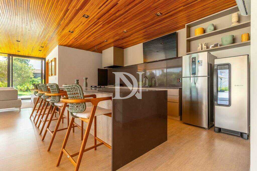 Casa em condomínio à venda no Residencial São José: 