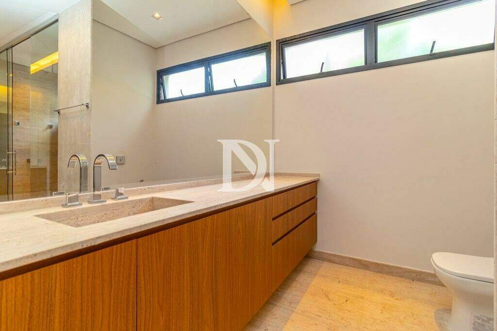 Casa em condomínio à venda no Residencial São José: 