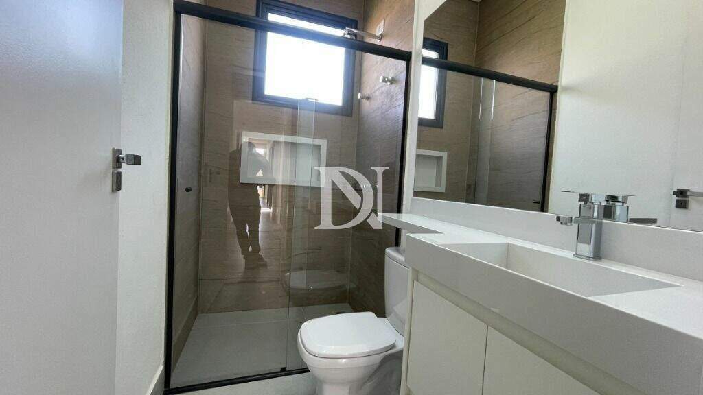 Casa em condomínio à venda no Jardim São José: 