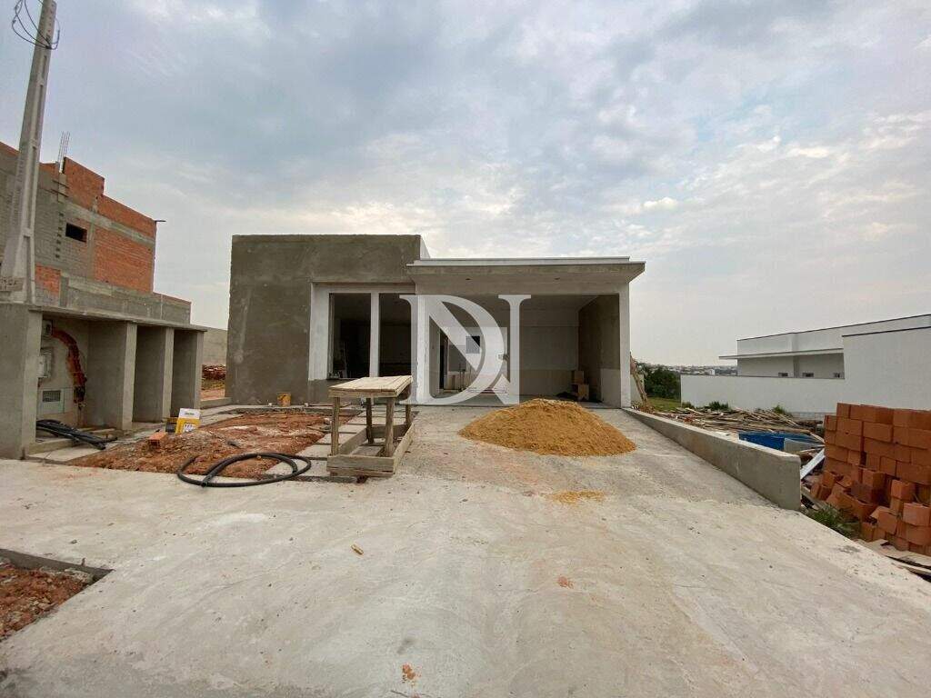 Casa em condomínio à venda no Jardim São José: 