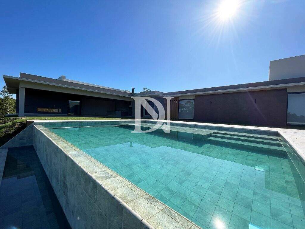 Casa em condomínio à venda no Condomínio Terras de São José: 