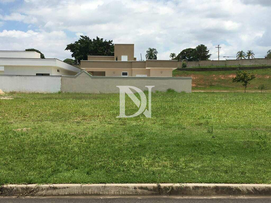 Terreno em condomínio à venda no Jardim Buru: 