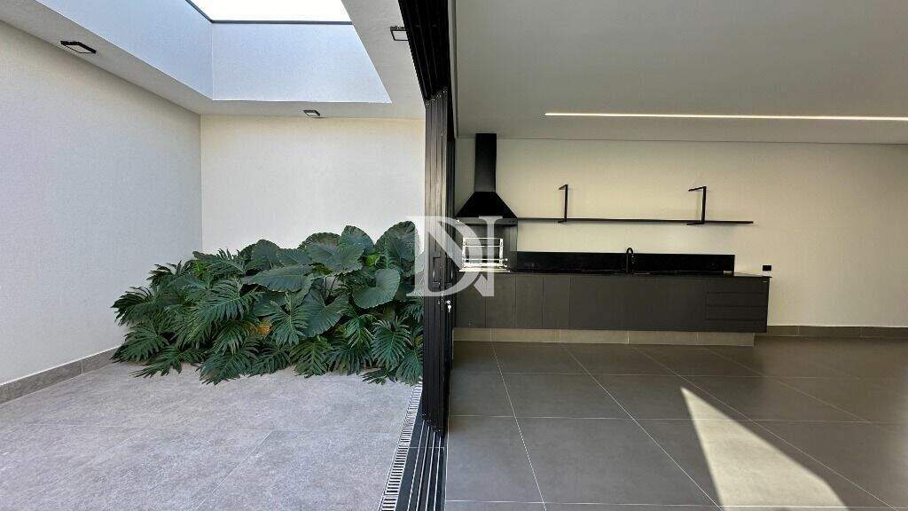 Casa em condomínio à venda no Jardim Buru: 