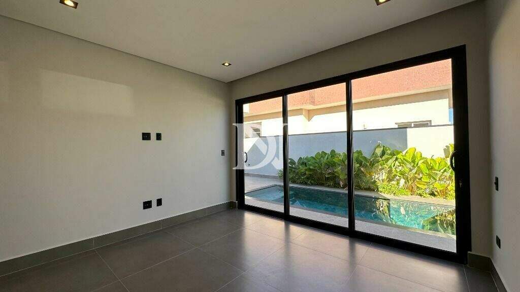 Casa em condomínio à venda no Jardim Buru: 