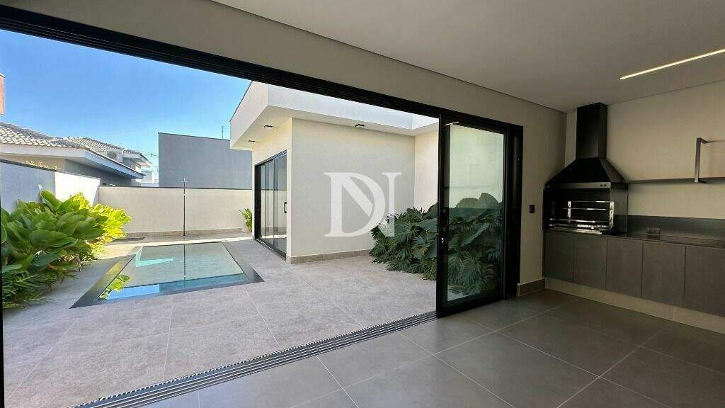 Casa em condomínio à venda no Jardim Buru: 