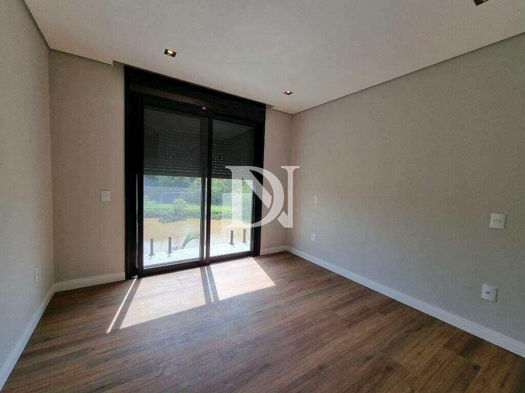 Casa em condomínio à venda no Condomínio Villas do Golfe: 