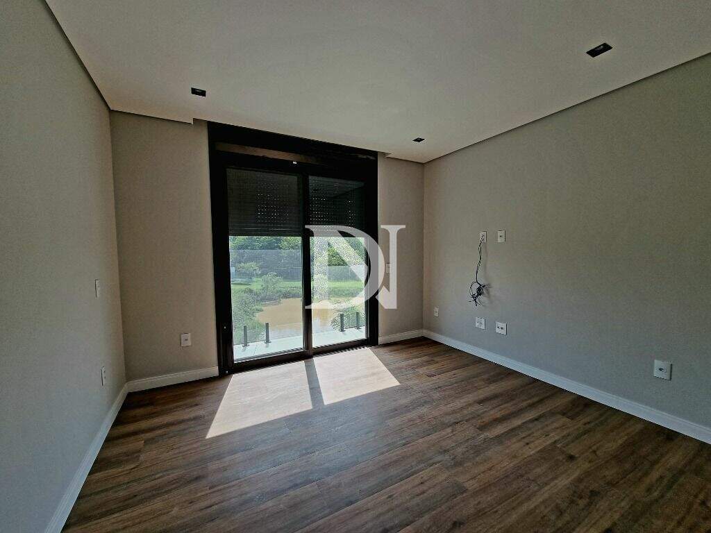 Casa em condomínio à venda no Condomínio Villas do Golfe: 