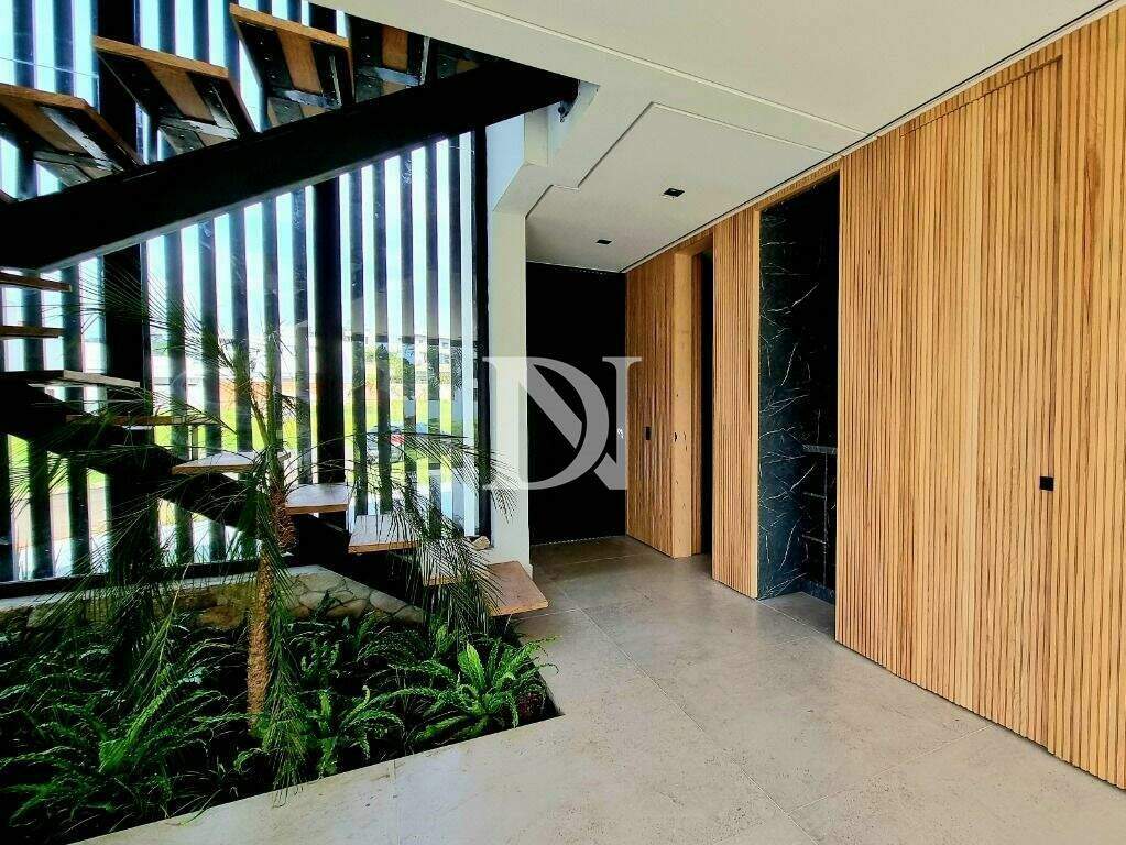 Casa em condomínio à venda no Condomínio Villas do Golfe: 