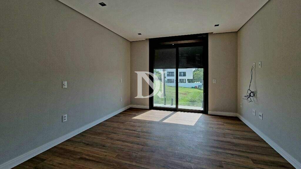 Casa em condomínio à venda no Condomínio Villas do Golfe: 
