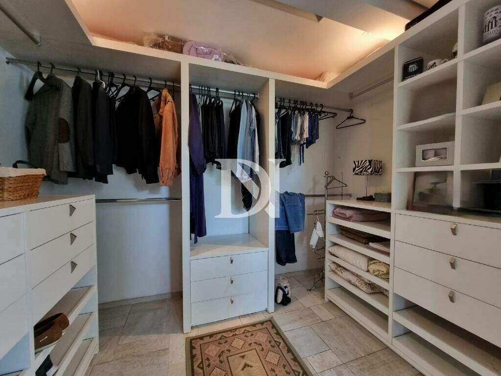 Casa em condomínio à venda no Residencial São José: 