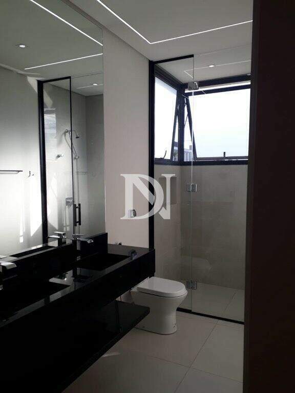 Casa em condomínio à venda no Jardim Buru: 