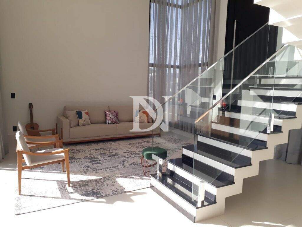 Casa em condomínio à venda no Jardim Buru: 