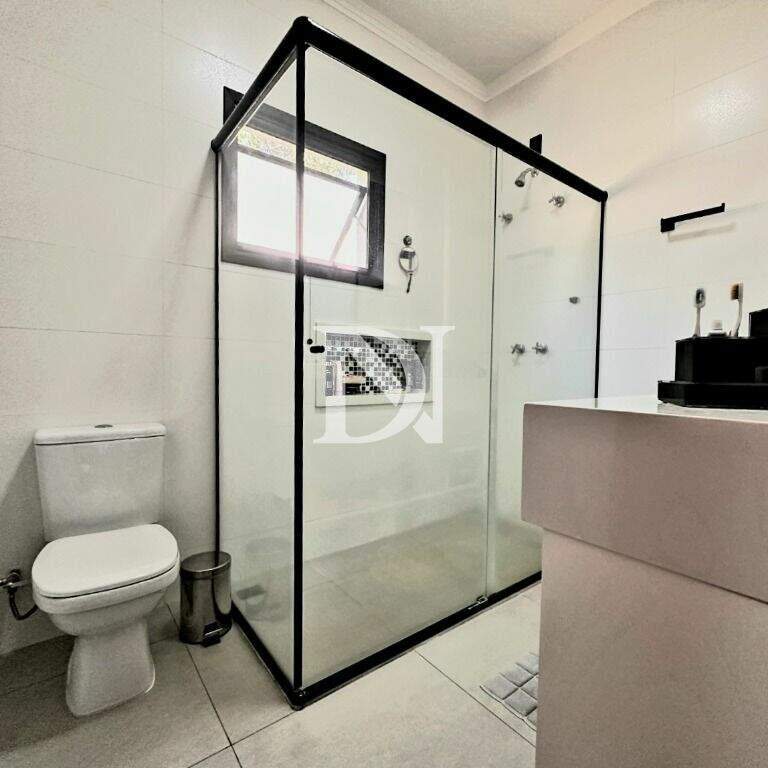 Casa em condomínio à venda no Condomínio Campos de Santo Antônio II: 