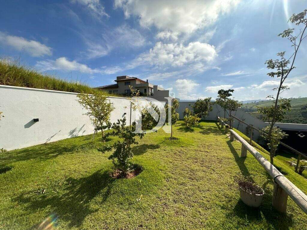 Casa em condomínio à venda no Condomínio Campos de Santo Antônio II: 