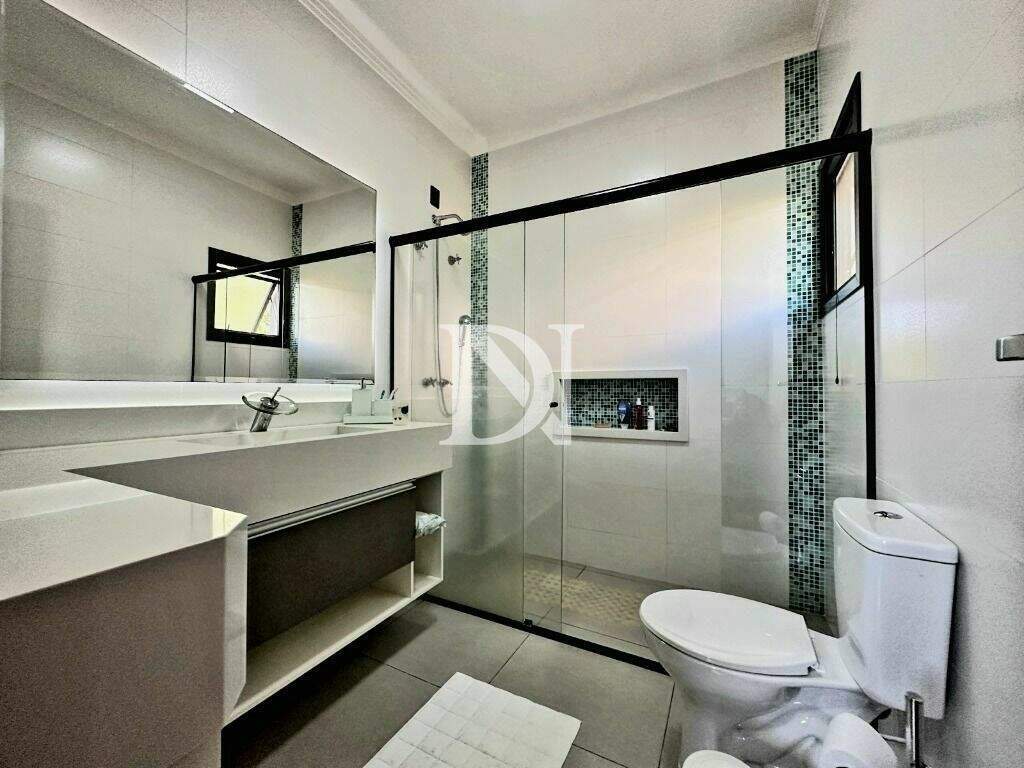 Casa em condomínio à venda no Condomínio Campos de Santo Antônio II: 