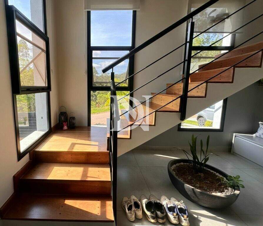 Casa em condomínio à venda no Condomínio Campos de Santo Antônio II: 