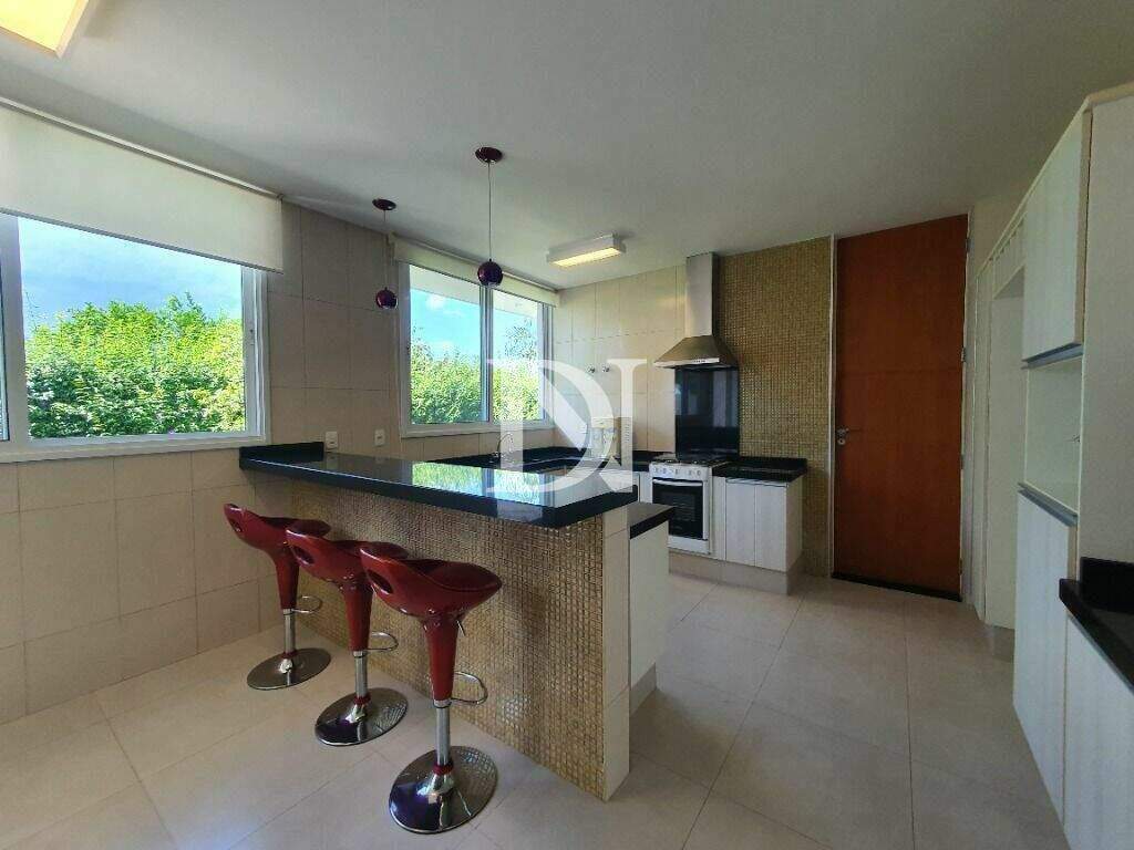 Casa em condomínio à venda no Jardim Plaza Atheneé: 