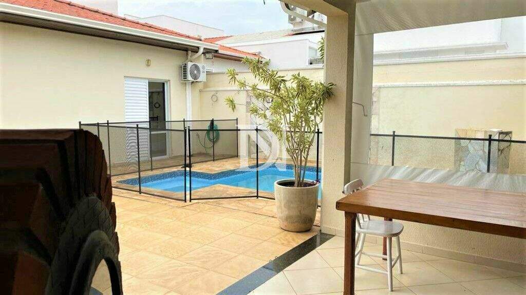 Casa em condomínio à venda no Condomínio Portal da Vila Rica: 