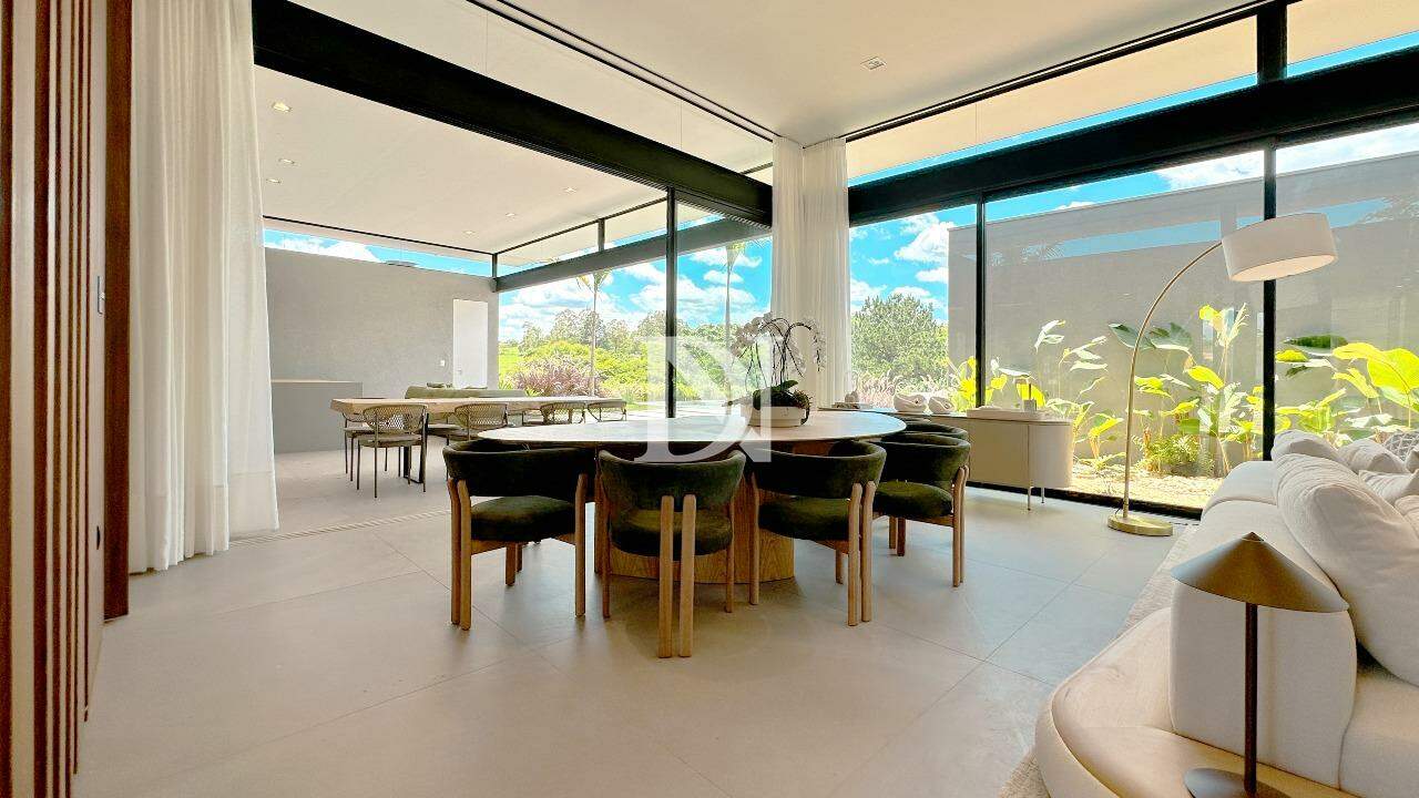 Casa em condomínio à venda no Condomínio Terras de São José II: 