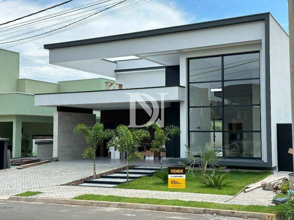 Casa em condomínio à venda no Jardim Buru: 